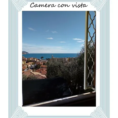 Homestay Con Vista San Lorenzo al Mare